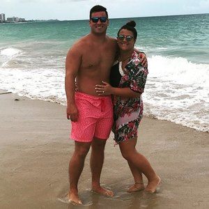 Meet your Posher, Maxine